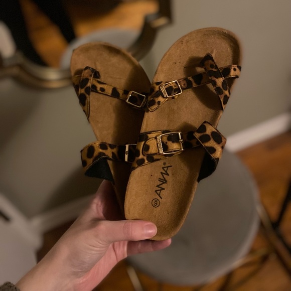 ANNA Cheetah Toe Strap Sandal Size 6 - Picture 2 of 5